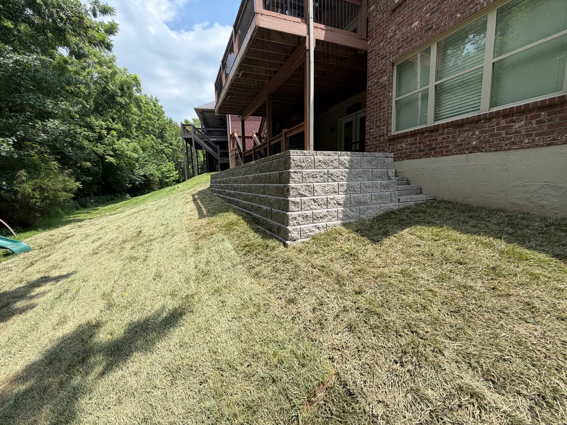 Gallery photos for Retaining Wall Replacement With Steps and Decorative Rock: Image #4